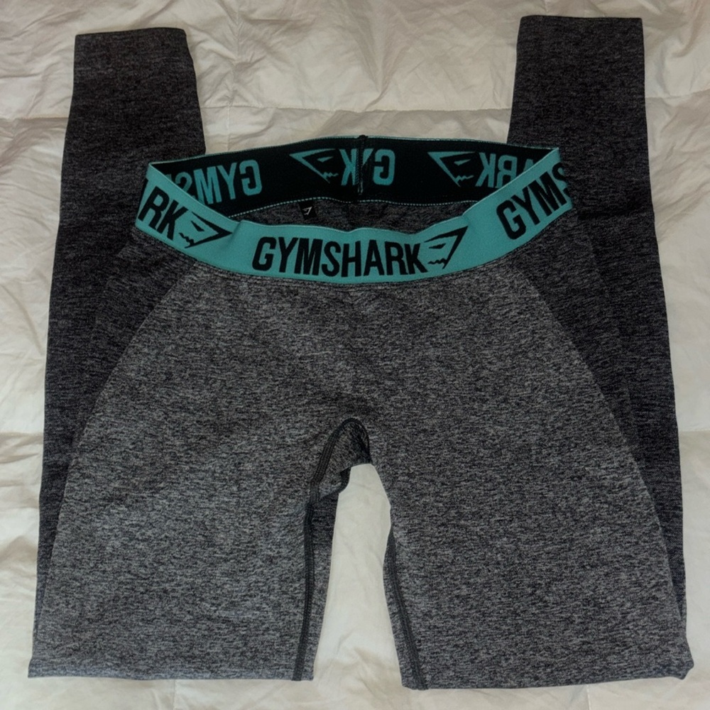 gray Gymshark leggings with blue waist band (Medium)